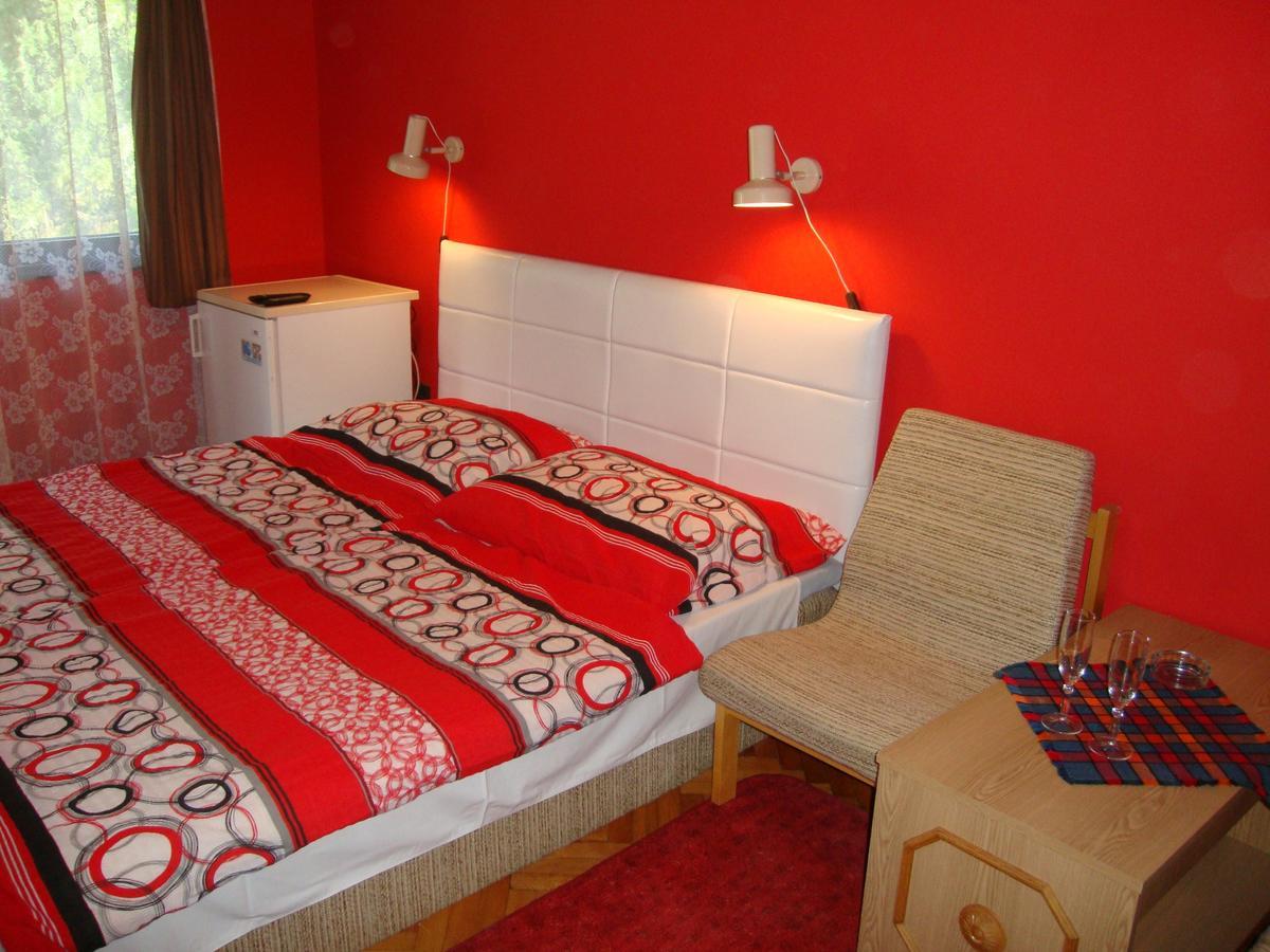 Gyongyvirag Vendeghaz Apartment Balatonboglar Exterior photo