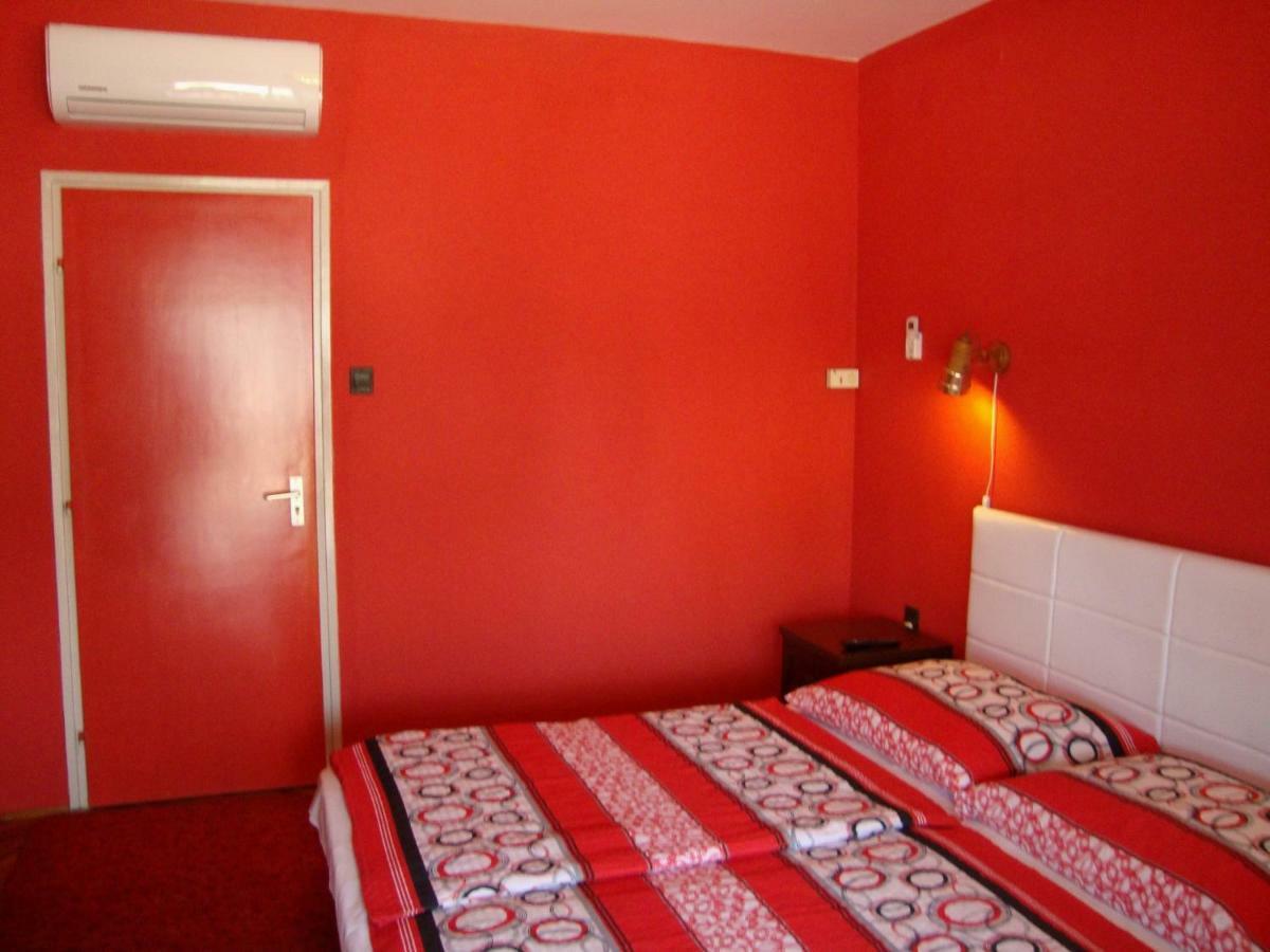 Gyongyvirag Vendeghaz Apartment Balatonboglar Exterior photo