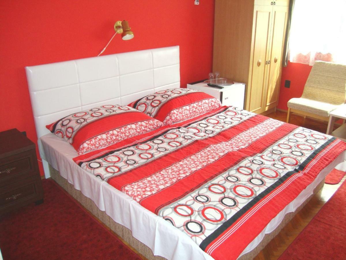 Gyongyvirag Vendeghaz Apartment Balatonboglar Exterior photo