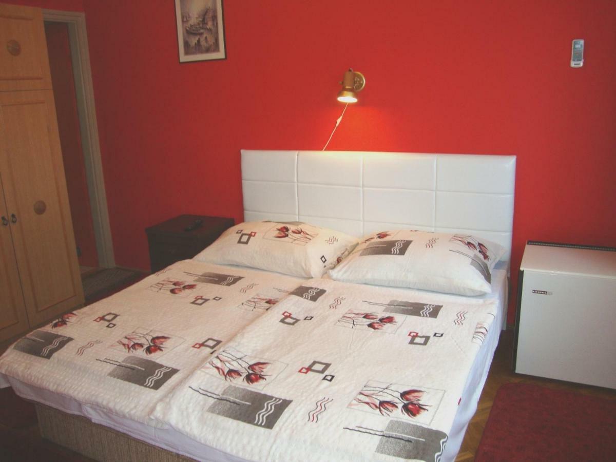 Gyongyvirag Vendeghaz Apartment Balatonboglar Exterior photo